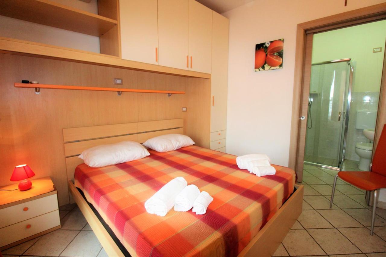 B&B Scoglio Di Pirro Climatizzato A 150 M Dalle Spiagge Salentine ตอร์เร ซาน จิโอวานนิ อูเจนโต ภายนอก รูปภาพ