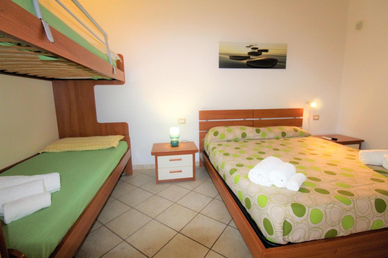 B&B Scoglio Di Pirro Climatizzato A 150 M Dalle Spiagge Salentine ตอร์เร ซาน จิโอวานนิ อูเจนโต ภายนอก รูปภาพ