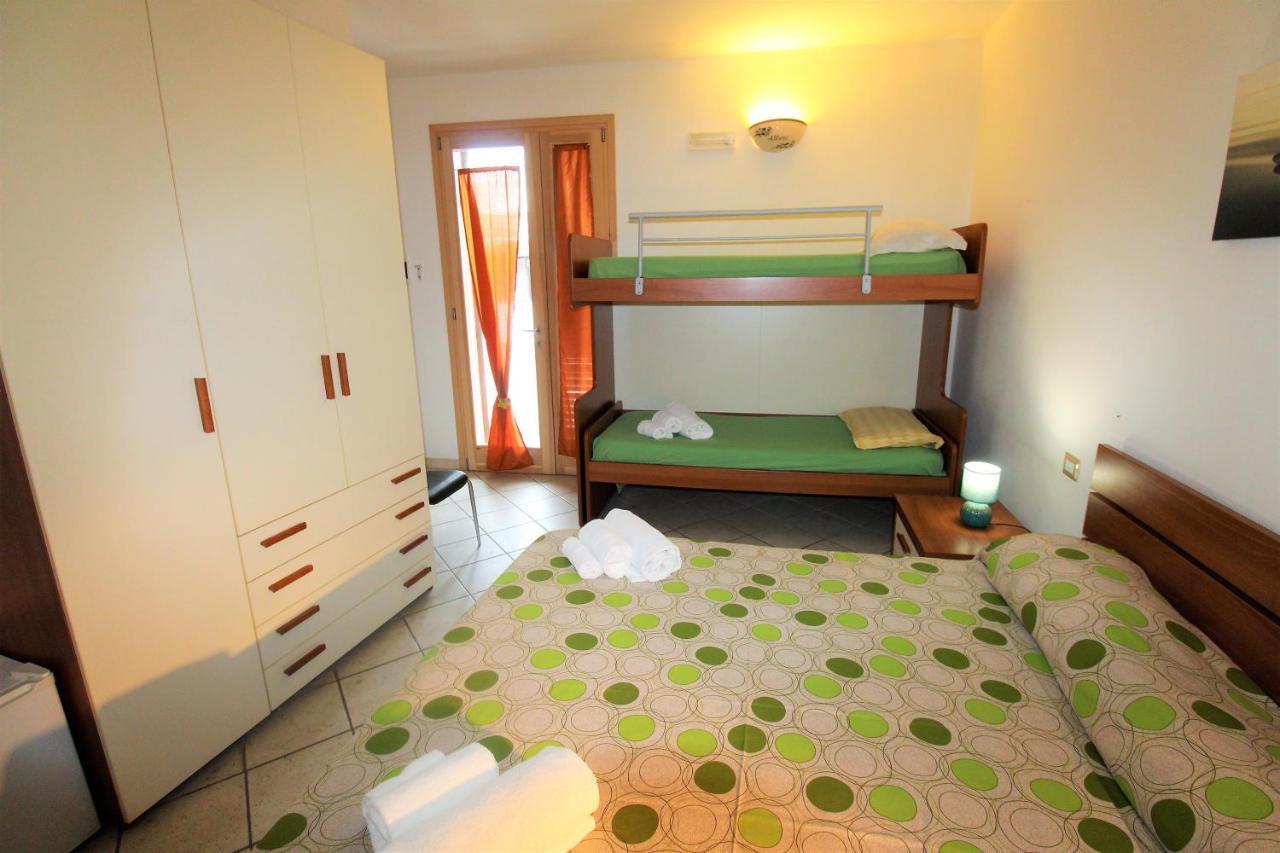 B&B Scoglio Di Pirro Climatizzato A 150 M Dalle Spiagge Salentine ตอร์เร ซาน จิโอวานนิ อูเจนโต ภายนอก รูปภาพ